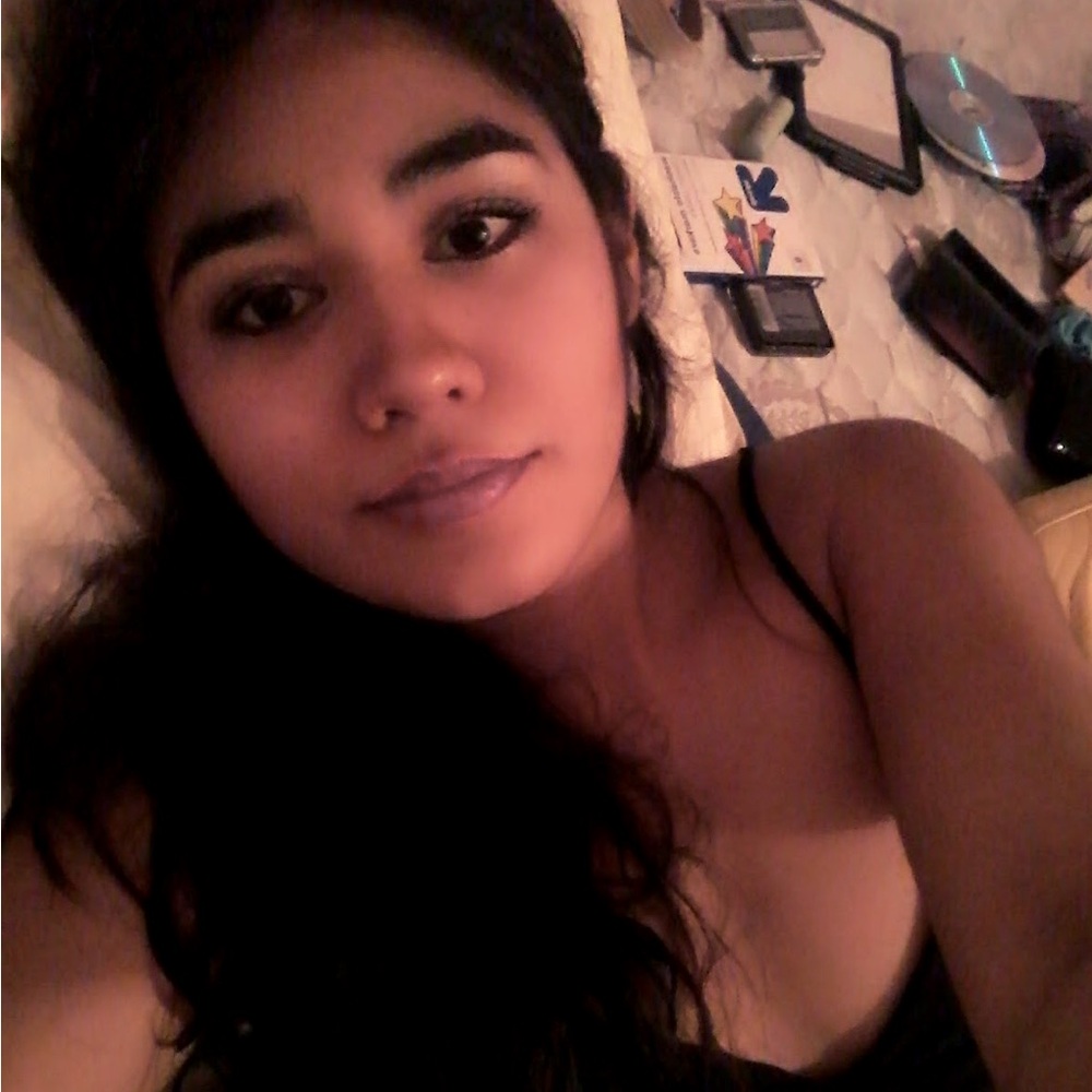 Meet your Posher, Albina